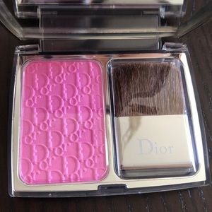 Healthy glow awakening blush DIOR
